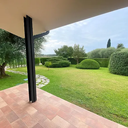 Casa Lucilla Di Garda شقة Calmasino